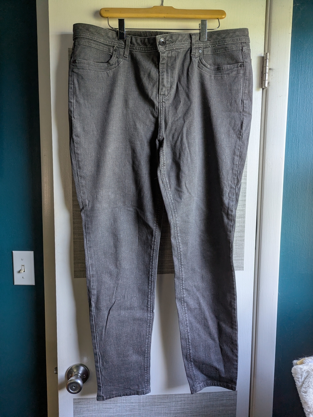 Simply Vera Vera Wang Skinny Textured Gray Jeans
